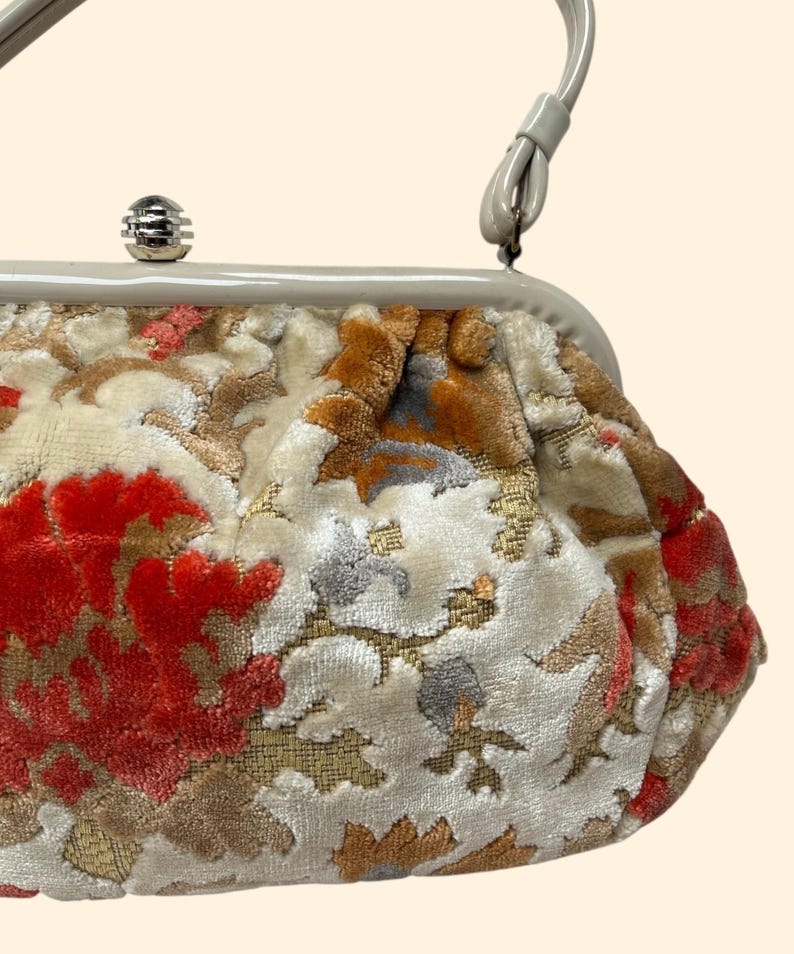 1960s Vintage Floral Velvet Handbag with Cream Frame and Handle Mid Century Purse
