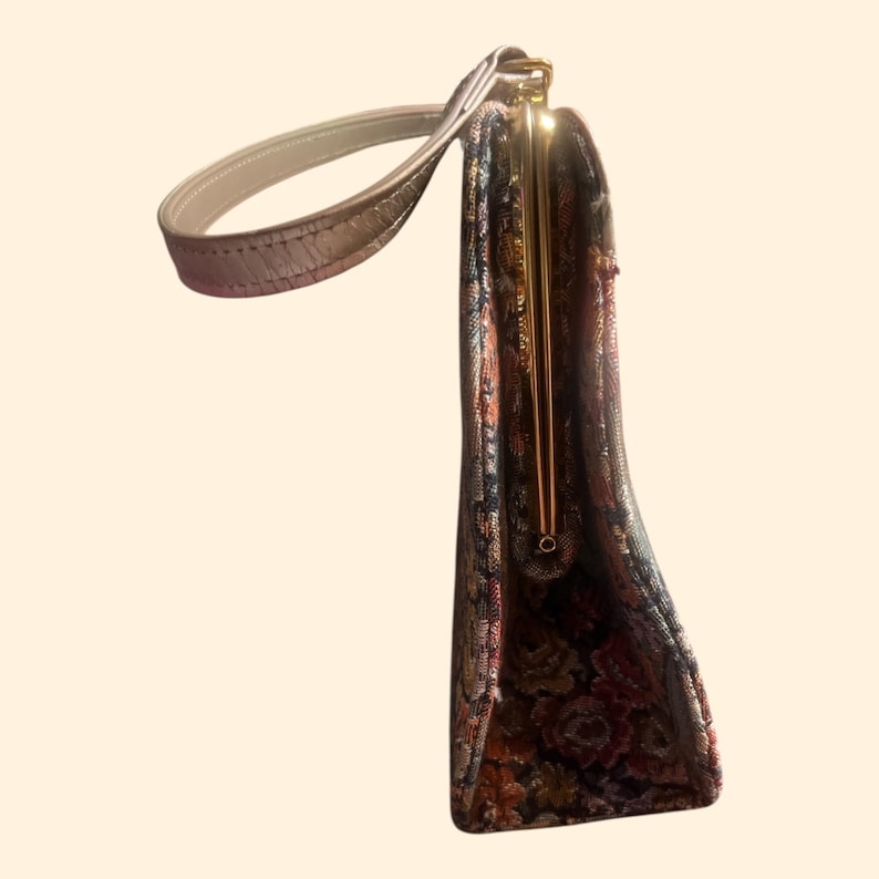 1950s–1960s Vintage Floral Tapestry Handbag with Taupe Leather Trim and Gold Frame