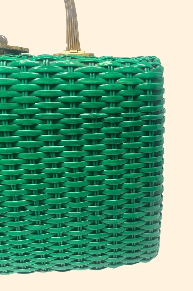 1960s Wicka Weave for Jana Vintage Green Woven Plastic Box Handbag Made in Hong Kong Mid Century Purse