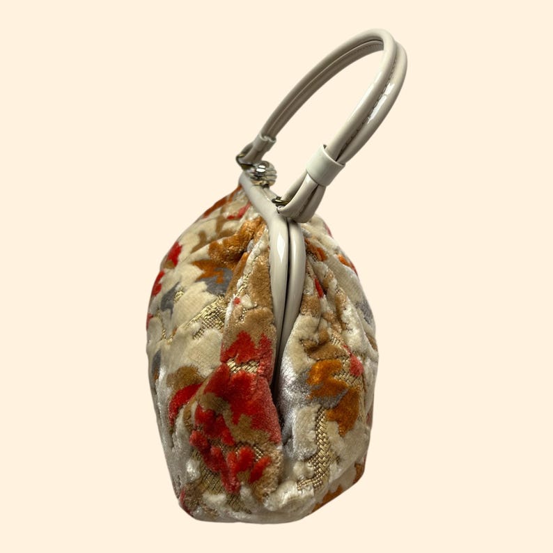 1960s Vintage Floral Velvet Handbag with Cream Frame and Handle Mid Century Purse