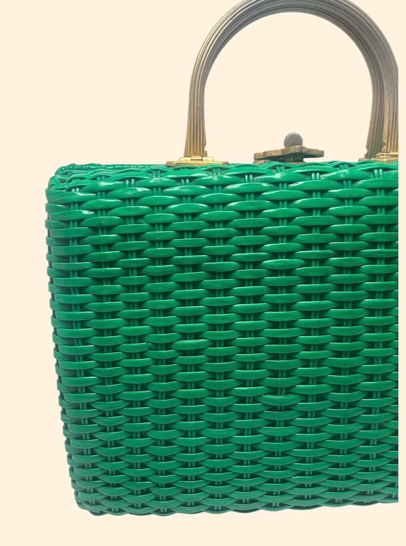 1960s Wicka Weave for Jana Vintage Green Woven Plastic Box Handbag Made in Hong Kong Mid Century Purse